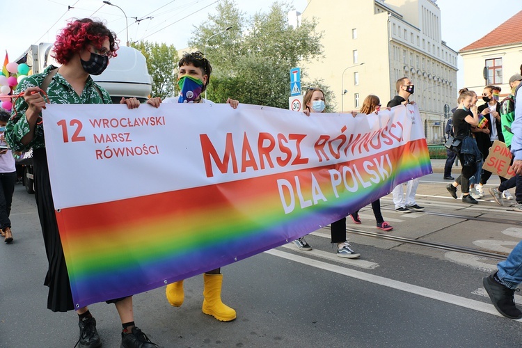 12. Wrocławski Marsz Równości - co chcieli przekazać uczestnicy pochodu?