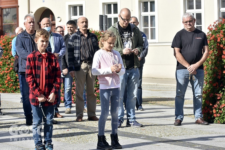 Męski Różaniec - październik 2020