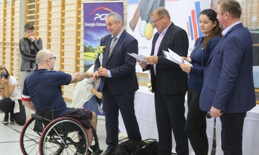 Nagrody i gratulacje odebrali najlepsi zawodnicy 