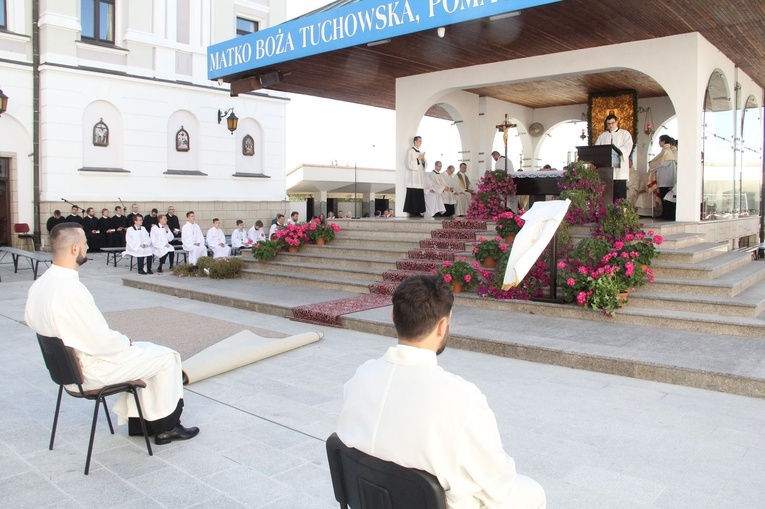 Tuchów. Święcenia diakonatu 2020