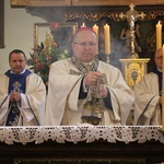 Bp Karol Kulczycki w swoich rodzinnych stronach - Msza św. w Czerninie