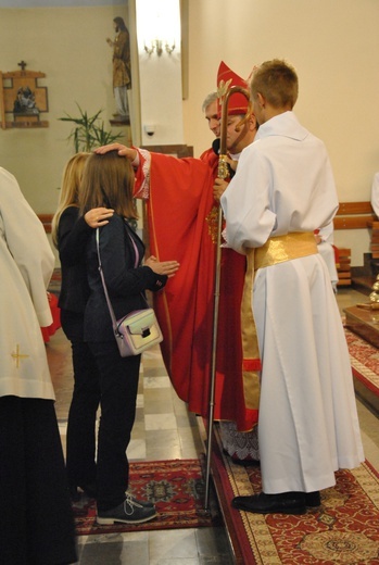 Bierzmowanie i wizytacja w Szymbarku