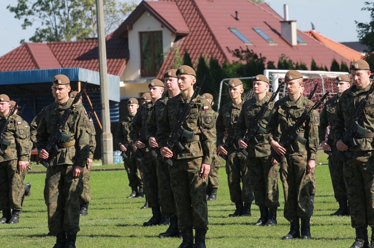 Przysięga terytorialsów w Dębicy