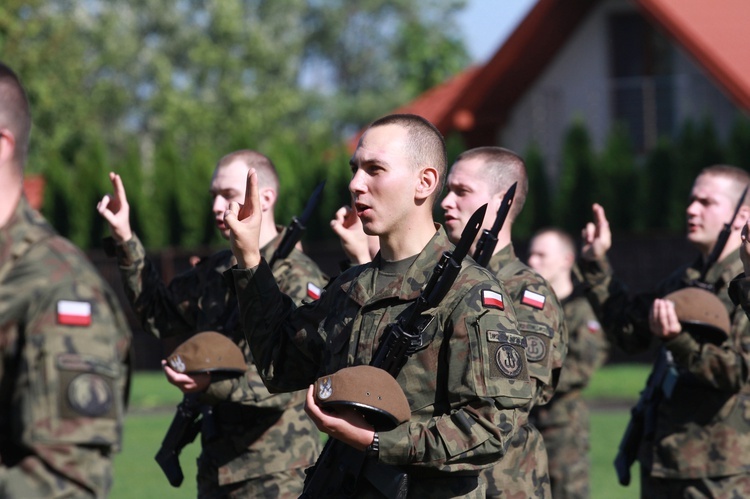 Przysięga terytorialsów w Dębicy