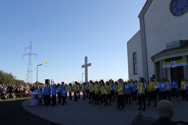 Zrobili prezent św. Janowi Pawłowi II