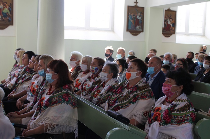 Matka Boża z Lourdes i Stygmaty św. Franciszka z Asyżu