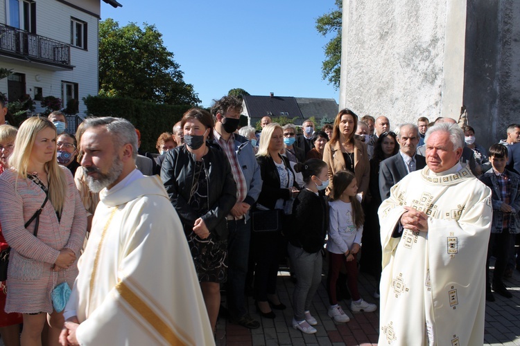 Matka Boża z Lourdes i Stygmaty św. Franciszka z Asyżu