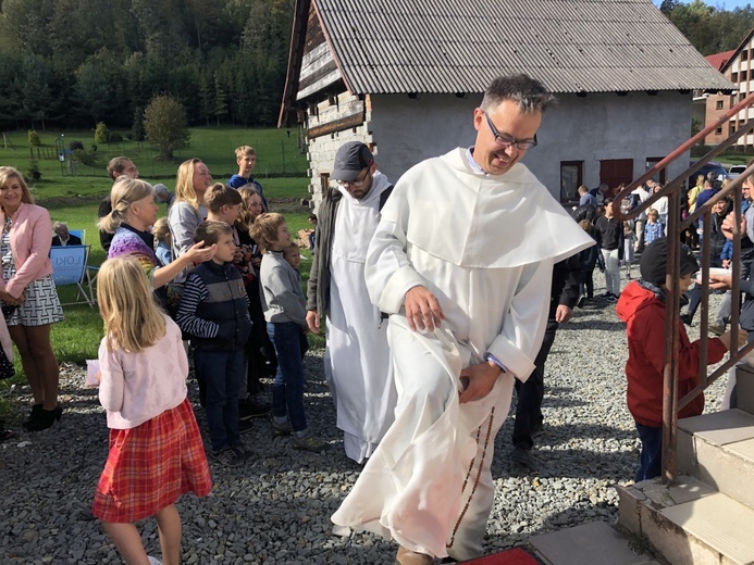 Otwarcie społecznej kawiani parafialnej w Korbielowie