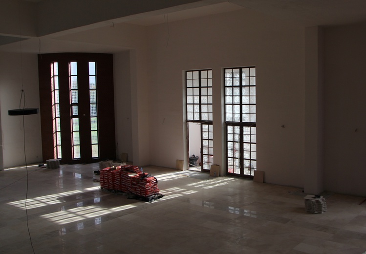 Kościół pw. NMP Bolesnej we Wrocławiu-Strachocinie - trwają ostatnie prace