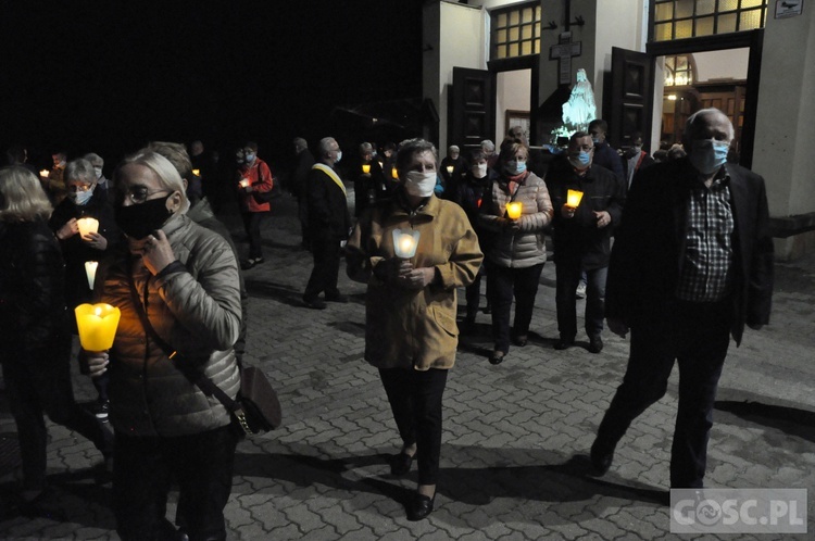 Procesja różańcowa w Głogowie