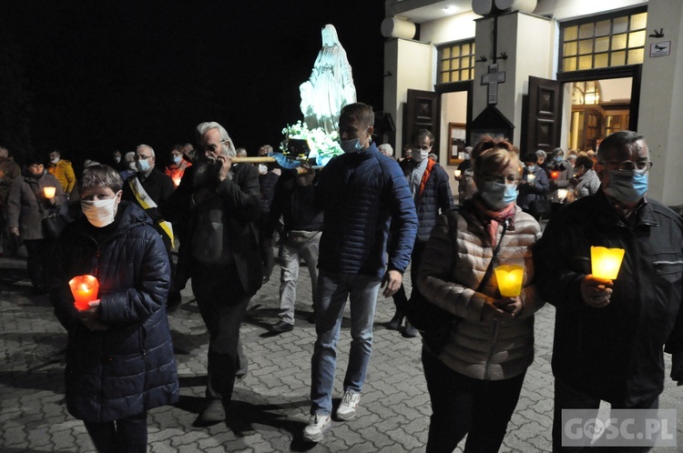 Procesja różańcowa w Głogowie