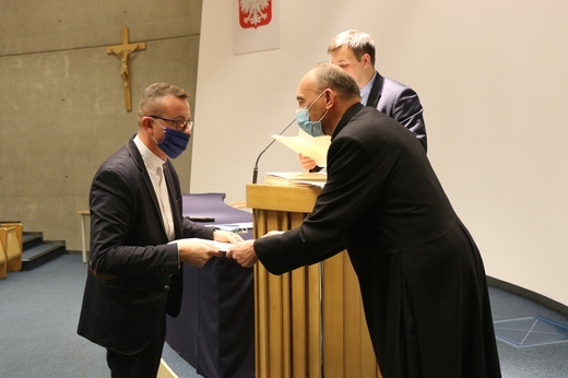 Katowice. Dekrety dla duszpasterzy "maryjek"
