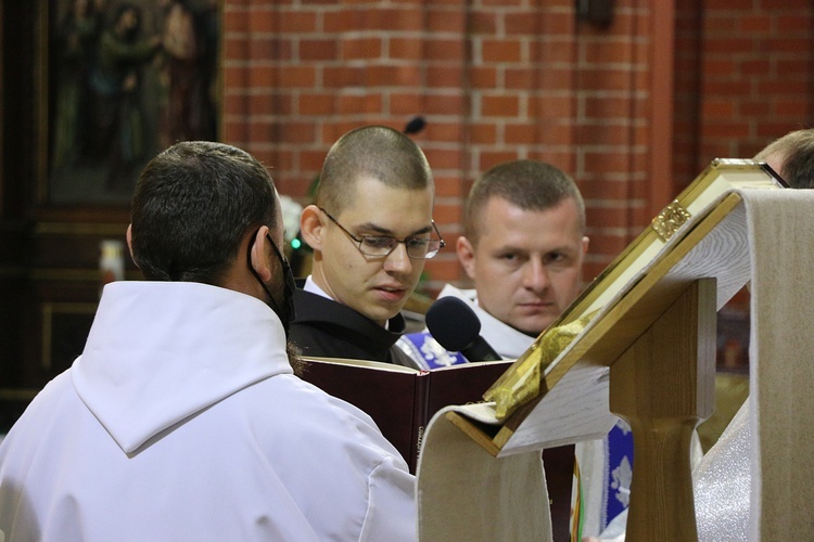 Śluby wieczyste braci franciszkanów na wrocławskich Karłowicach