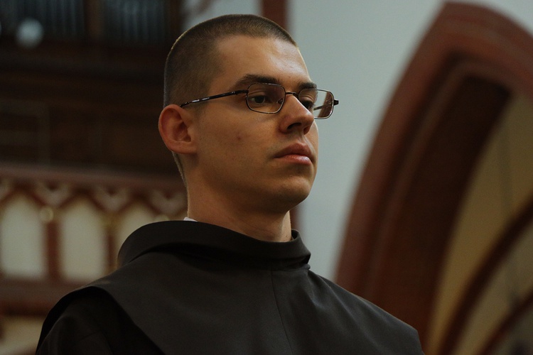 Śluby wieczyste braci franciszkanów na wrocławskich Karłowicach