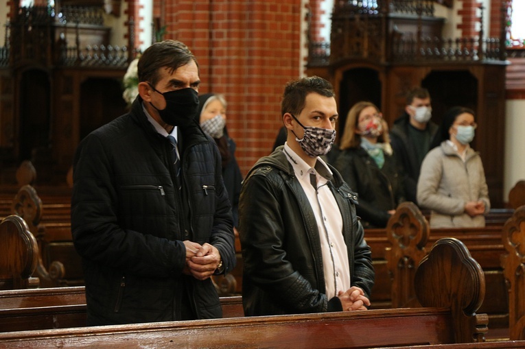 Śluby wieczyste braci franciszkanów na wrocławskich Karłowicach