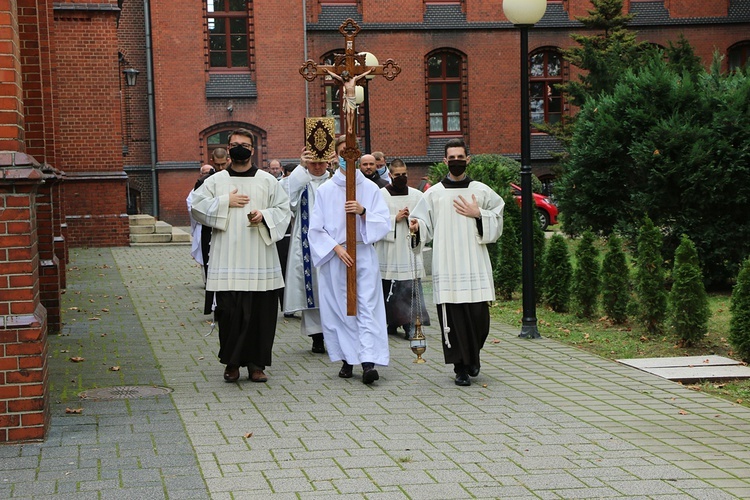 Śluby wieczyste braci franciszkanów na wrocławskich Karłowicach