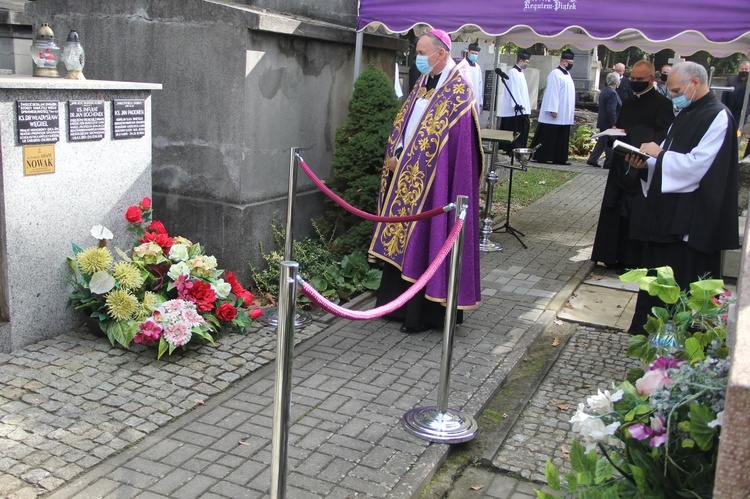 Tarnów. Pogrzeb śp. ks. prał. Adama Nowaka