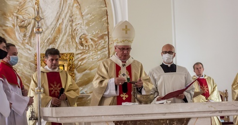 Szyldak. Poświęcenie świątyni