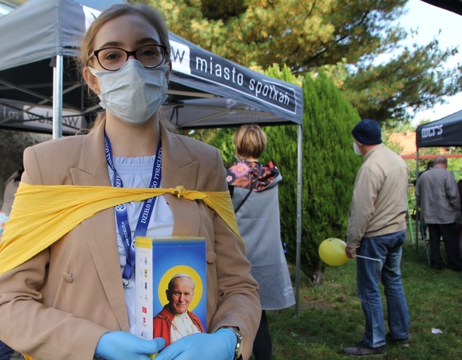 Dzień Papieski 2020. Stypendyści na ulicach, Miasteczko Rodzinne w parafii pw. Świętej Rodziny