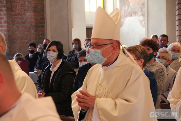 Modlitwa w intencji śp. ks. Janusza Malskiego w głogowskiej kolegiacie