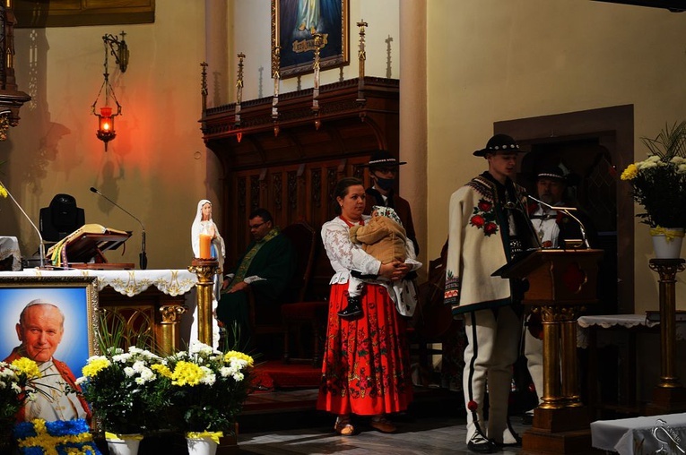 XX Dzień Papieski w Nowej Rudzie Słupcu