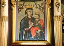 ▲	Ikona Matki Bożej Różańcowej w klasztorze dominikanów w Sandomierzu.