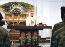 Uroczystości przewodniczył arcybiskup senior.
