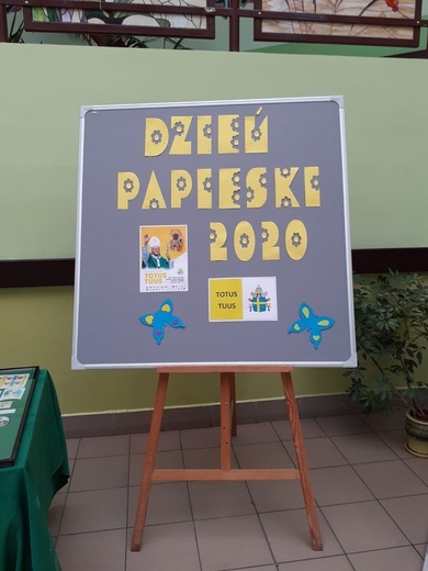 Kwidzyn. Dzień Papieski w ZSO 