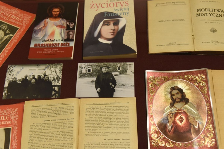 Wystawa o. Józefie Andraszu