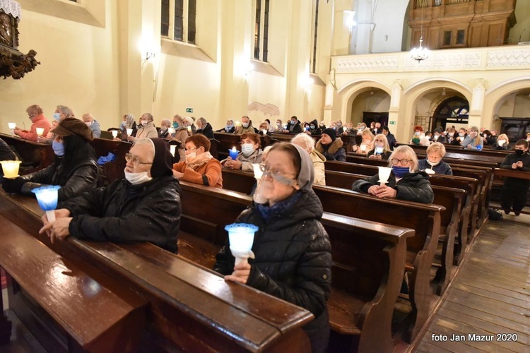 Nabożeństwo fatimskie w Żaganiu