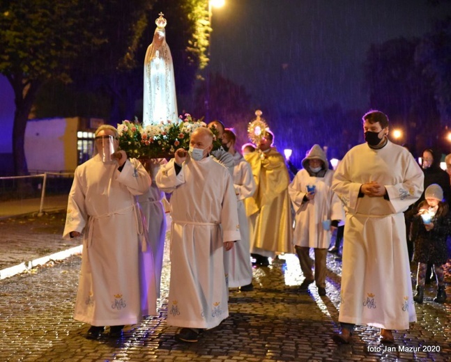 Nabożeństwo fatimskie w Żaganiu