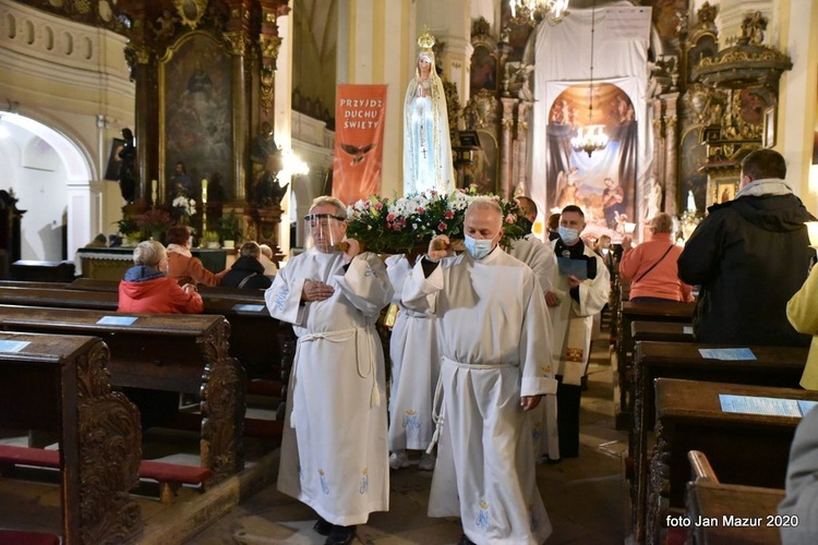 Nabożeństwo fatimskie w Żaganiu