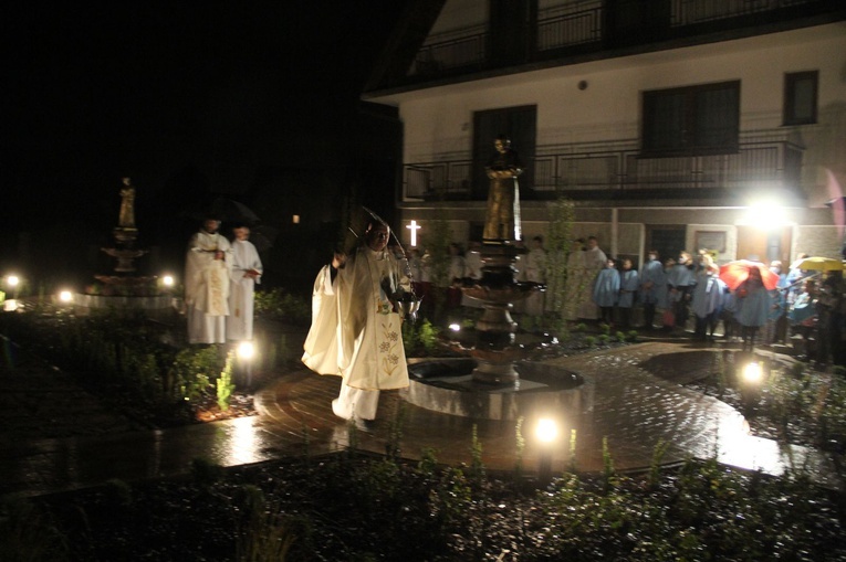 Październikowe nabożeństwo fatimskie w Łąkcie