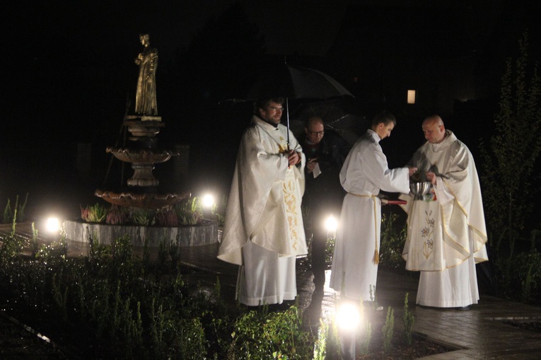 Październikowe nabożeństwo fatimskie w Łąkcie