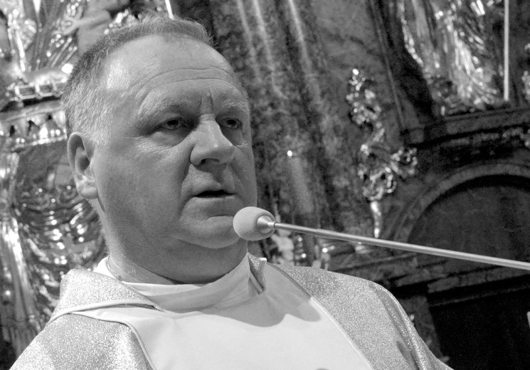 Śp. o. Marek Zienkiewicz (1959-2020).