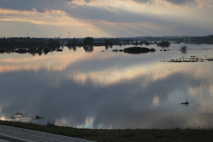 Zbiornik Racibórz Dolny po zalaniu wodą