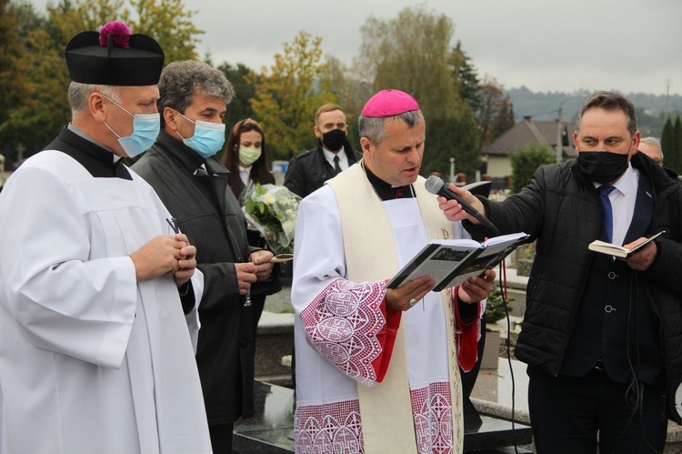 Tuchów. Pierwszy pochówek dzieci, które zmarły przed urodzeniem