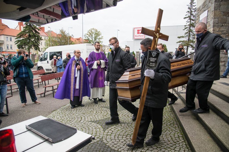 Pogrzeb redemptorysty o. Zygmunta Sołka w Głogowie