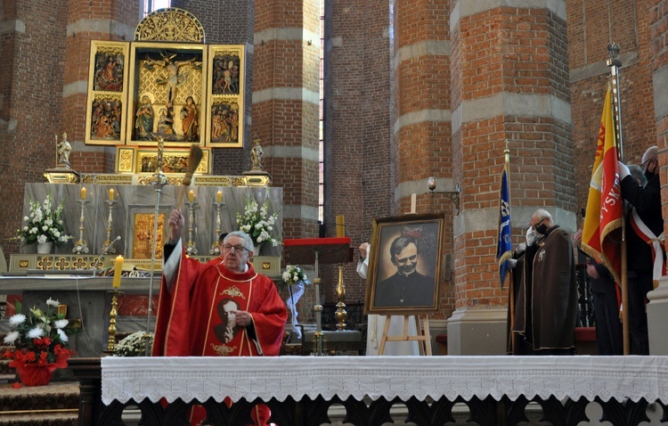 Obraz ks. J. Popiełuszki w nyskiej bazylice