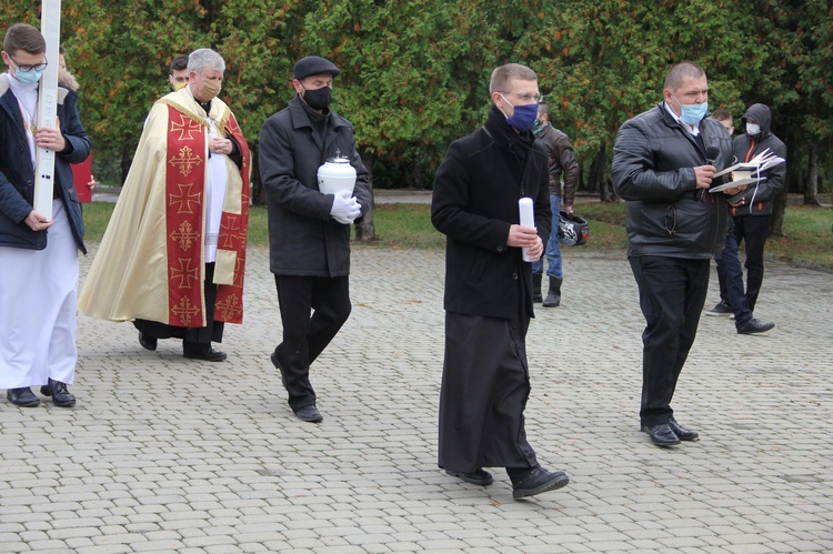 Dębica. Pierwszy pochówek dzieci utraconych