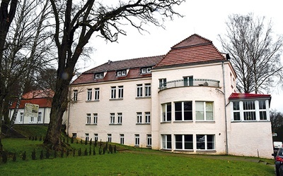 Tak dzisiaj wygląda sanatoryjny budynek, w którym mieścił się ośrodek „Lebensborn”.