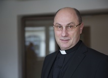 Prymas: Moralnym obowiązkiem chrześcijanina jest deeskalacja konfliktu, a nie jego wzmaganie