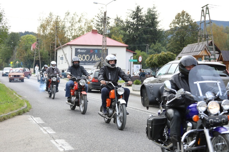 Jubileuszowa motorowa przejażdżka z Korbielowa do Jeleśni.