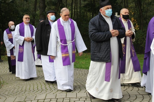 Pogrzeb śp. ks. Edwarda Kobiesy w Kończycach Małych