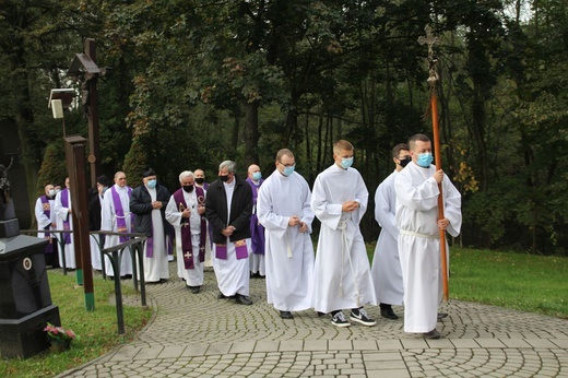 Pogrzeb śp. ks. Edwarda Kobiesy w Kończycach Małych