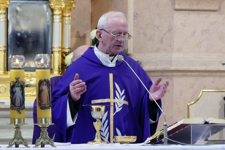 Pogrzeb śp. ks. Edwarda Kobiesy w Kończycach Małych