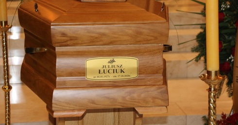 Pogrzeb Juliusza Łuciuka (1926-2020)