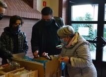 Parafianie z Miłosierdzia Bożego w Brzesku wsparli chrześcijan z Betlejem