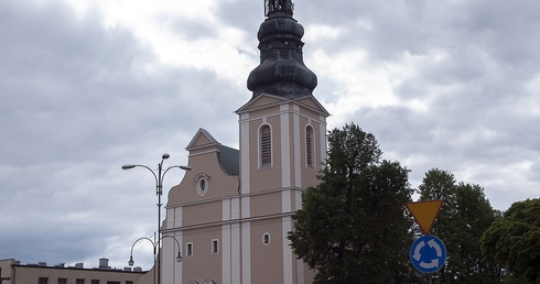 Trzcianka. Zamknięty kościół, zakonnicy w kwarantannie