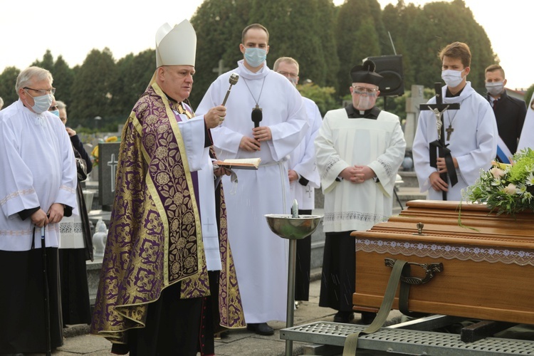 Pogrzeb śp. ks. prał. Alojzego Zubra w Skoczowie